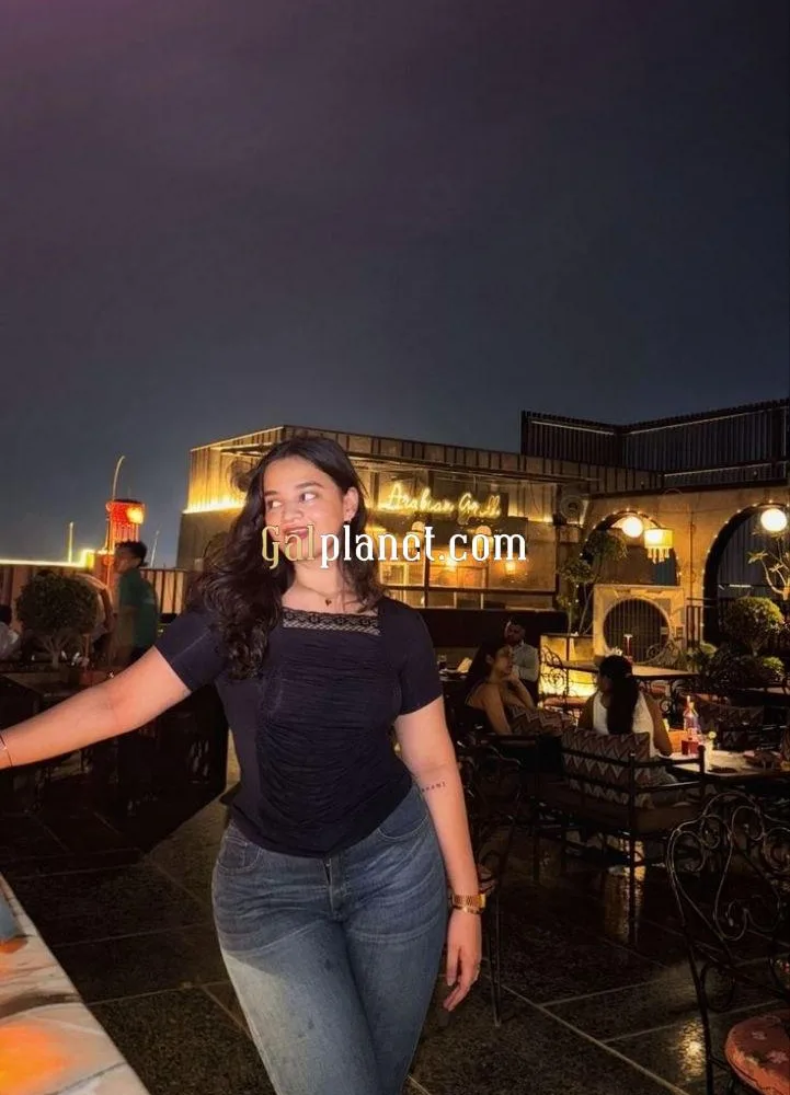 Paid call girl available in 24 ×7 available only genuine person servic