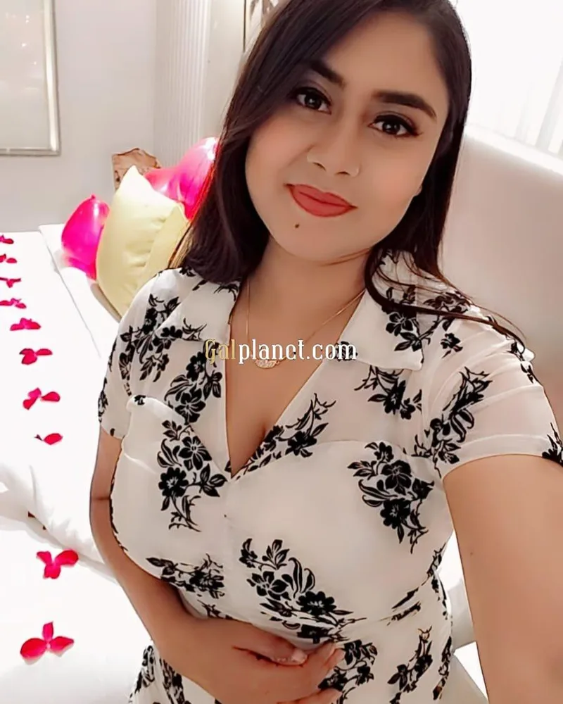 GWALIOR💯% SAFE AND SECURE TODAY LOW PRICE HIGH PROFILE COLLEGE GIRL A