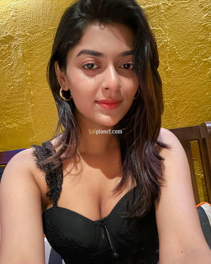 2000 unlimited shot low price high profile girls available