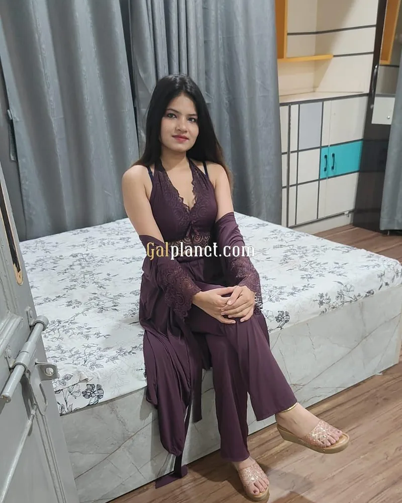 Low Price ♥️ CASH PAYMENT📞𝟖𝟏𝟎𝟐𝟕𝟔𝟓𝟎𝟖𝟓 Hot Sexy girl Siliguri