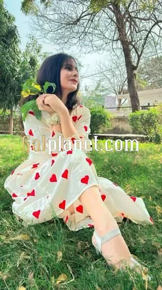 My self Roushni vip top model indipendent girl full service cash payme