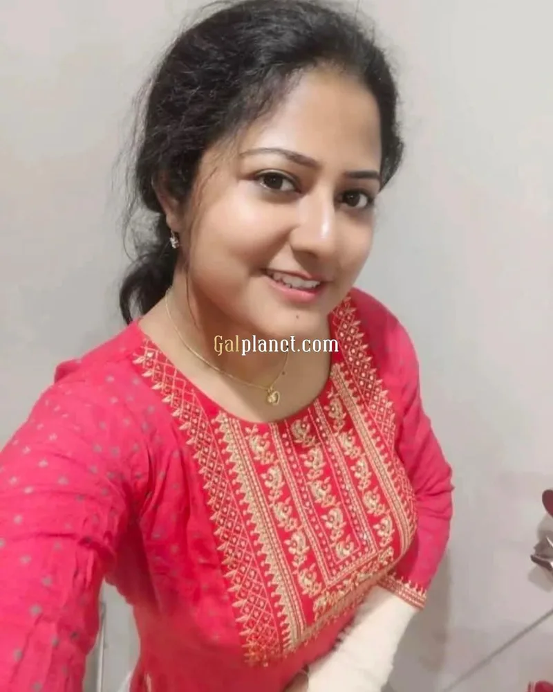 Myself Radhika call girl Bangalore cash payment independent genuine es