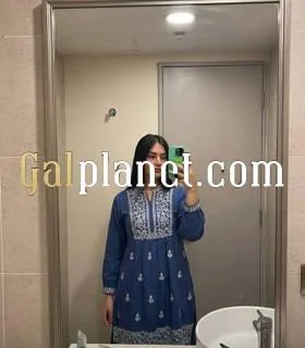 Riya cash payment available service 9693734052 all types ser