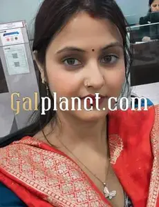 Khusbu hot sexy girl