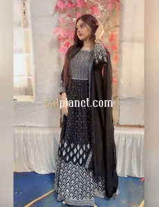 Srishti escort servi
