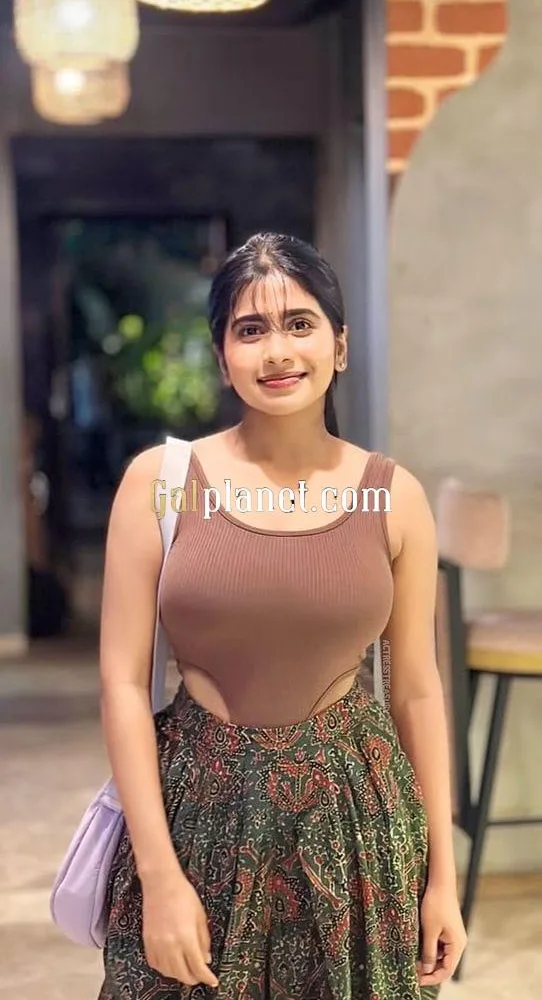 My self Tina vip models indipendent girl cash payment full service
