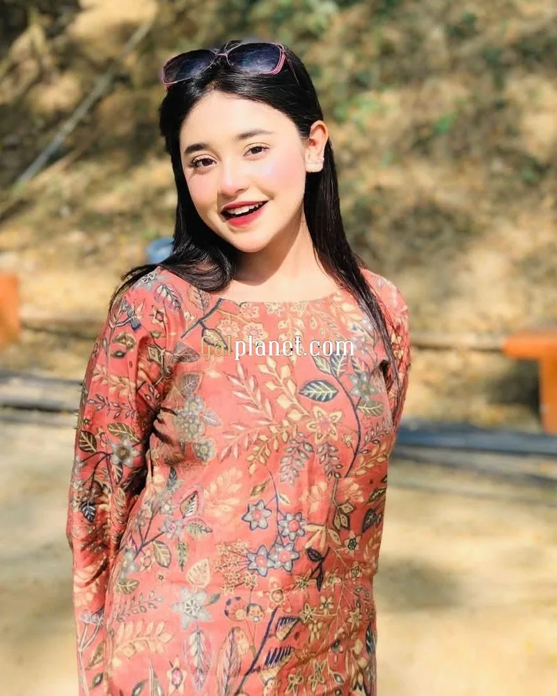 Nisha 𝟳𝟱𝟰𝟰𝟬𝟱𝟰𝟵𝟯𝟮 Meet The Stunningly Beautiful And Charismat