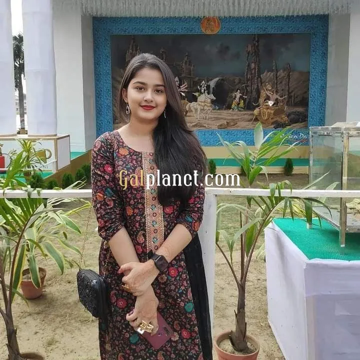 Mumbai vip genuine escort available call me 𝟳𝟬𝟐𝟭𝟵𝟱𝟬𝟵𝟳𝟯
