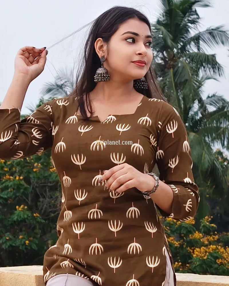 Nisha 𝟳𝟱𝟰𝟰𝟬𝟱𝟰𝟵𝟯𝟮 My place is clean, comfortable, private, an
