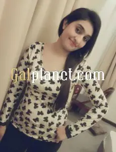Pramila singhaniya r