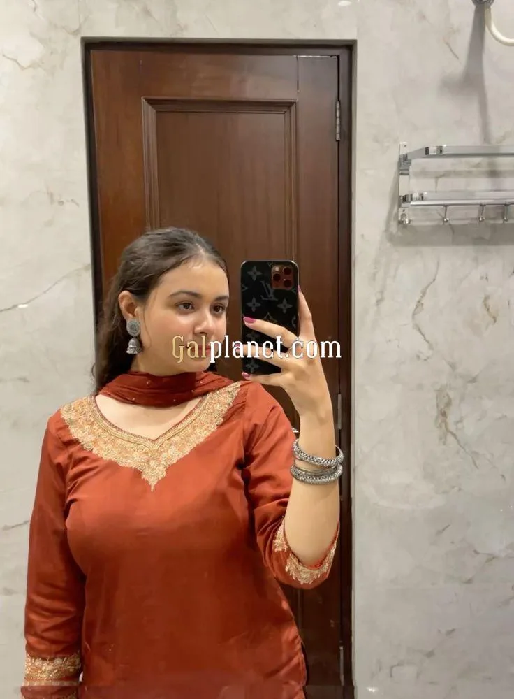 ShimlaPaid call girl available in 24 ×7 available only genuine person