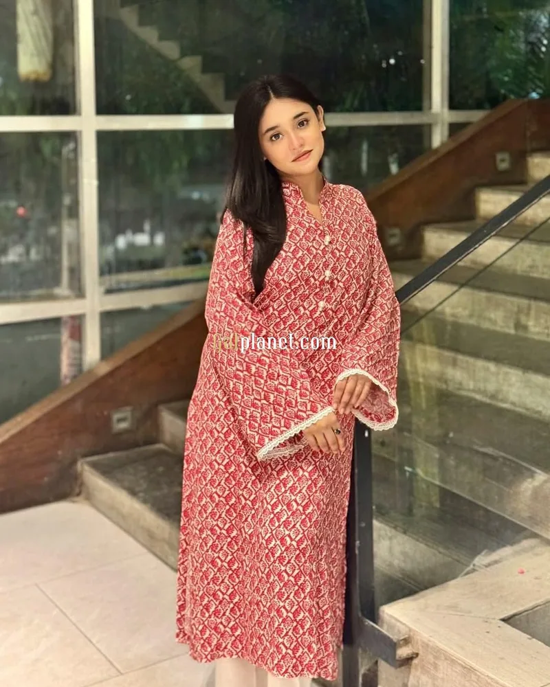 Hi am Sakshi  7644894231 independent call girl staying alone meet di