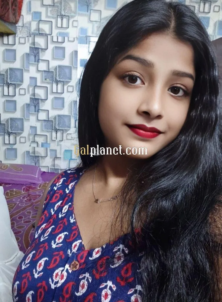 Genuine service available V I P call girl 24 hour