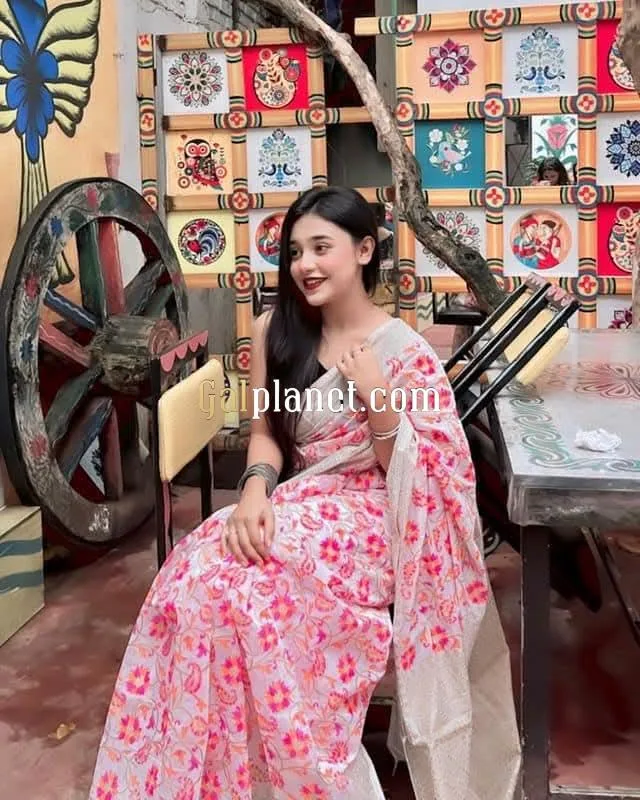 Nisha 𝟳𝟱𝟰𝟰𝟬𝟱𝟰𝟵𝟯𝟮 Hlo guys I'm properly independent Alone guy