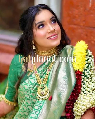 Bhabhi types beautiful girl