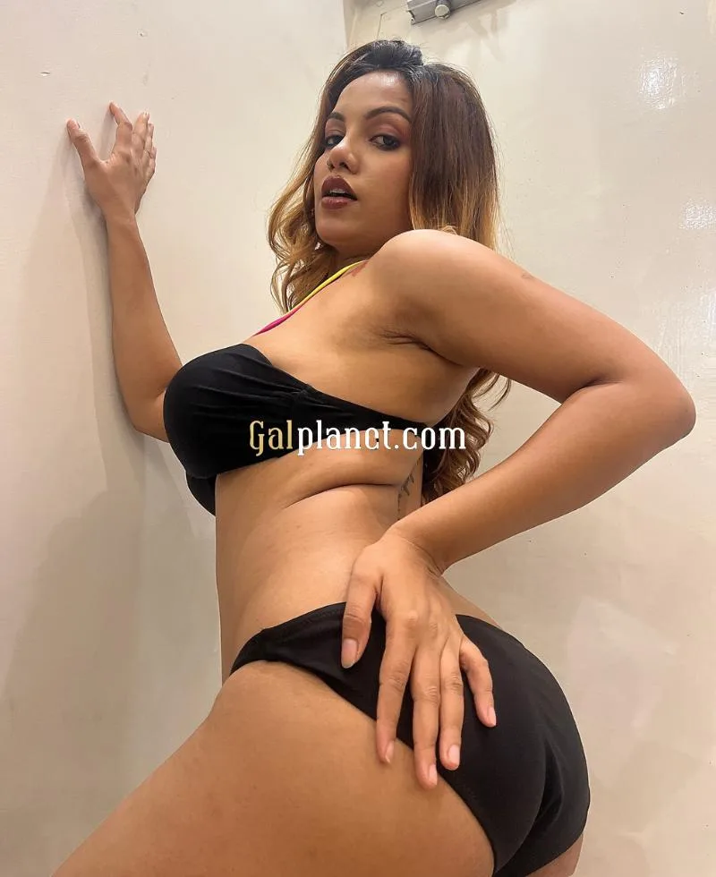𝟳𝟴𝟯𝟴𝟴𝟵𝟐𝟯𝟯𝟵 Safe & Secure Call girls In Badarpur Delhi 24Hrs