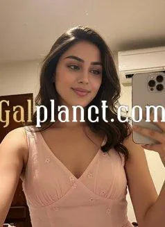 Priyanka Kumari escort service call girl low price call me