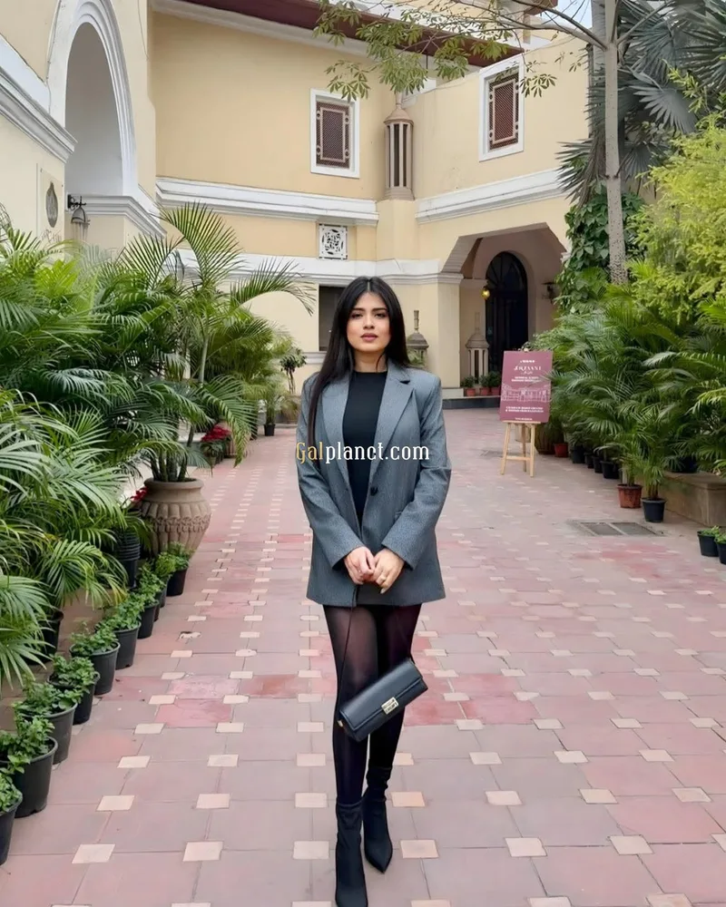 Kajal Patel🍃cash payment🍂 no agent direct service 📌 room available