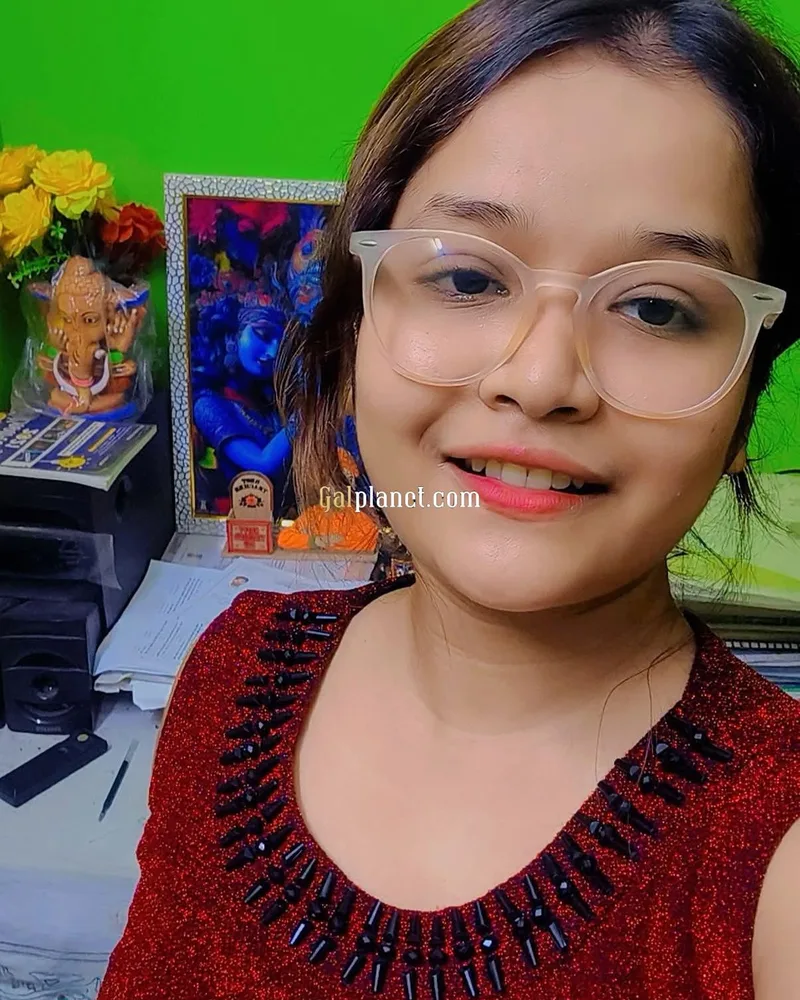 Primium call girl indian model available cash payment