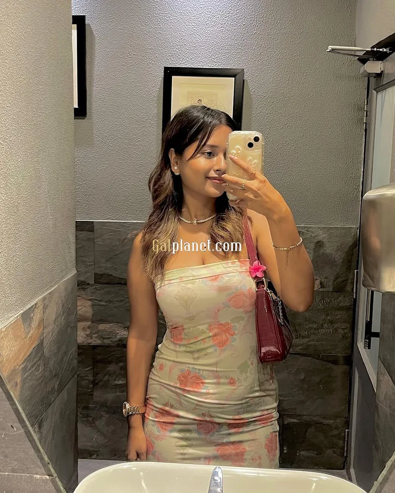 Amritsar Low Price♥️ CASH PAYMENT 𝟖𝟏𝟎𝟐𝟕𝟔𝟓𝟎𝟖𝟓 Hot Sexy girl