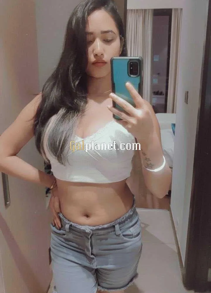 Hot sexy girl service available full enjoy service