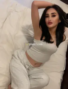 Akriti singh