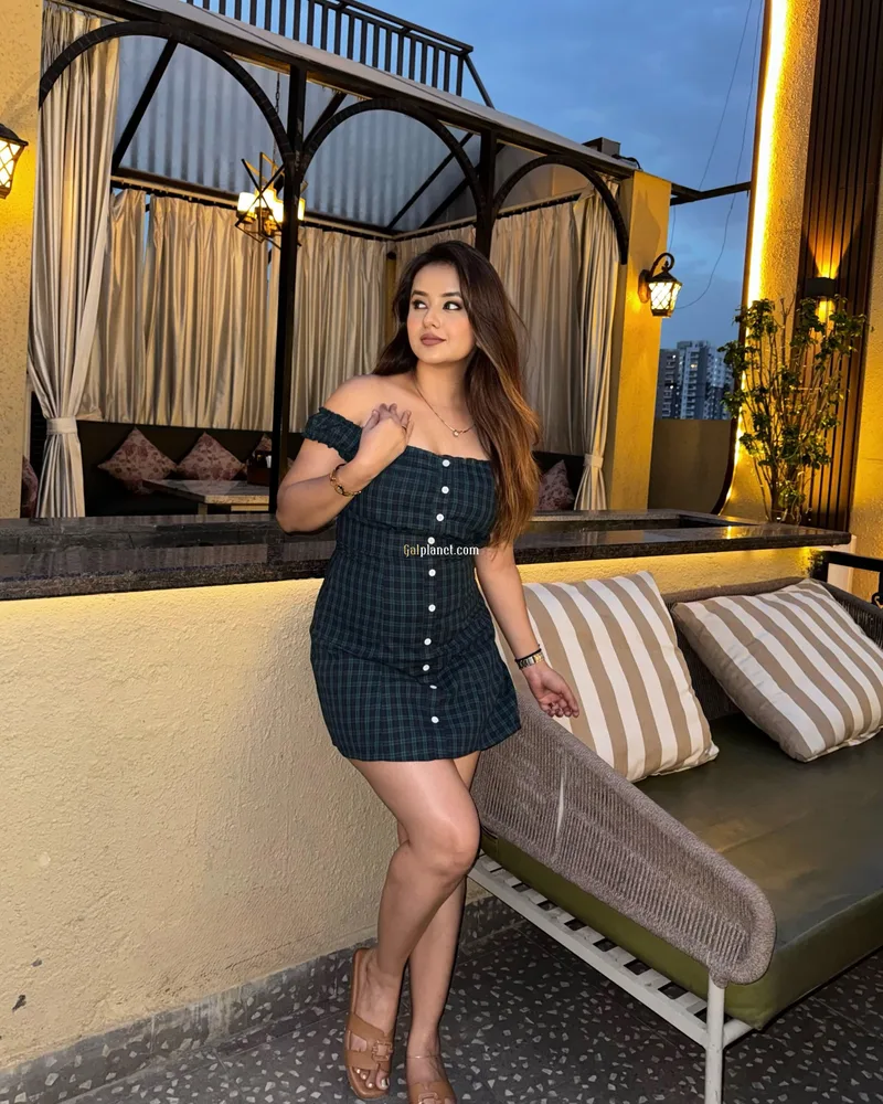 Monika 𝟳𝟲𝟰𝟰𝟴𝟵𝟰𝟮𝟯𝟭 🌼Call gopi 🐝 top class 🍎model high clas