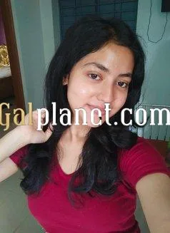 My self Akasha vip top model indipendent girl indipendent service call