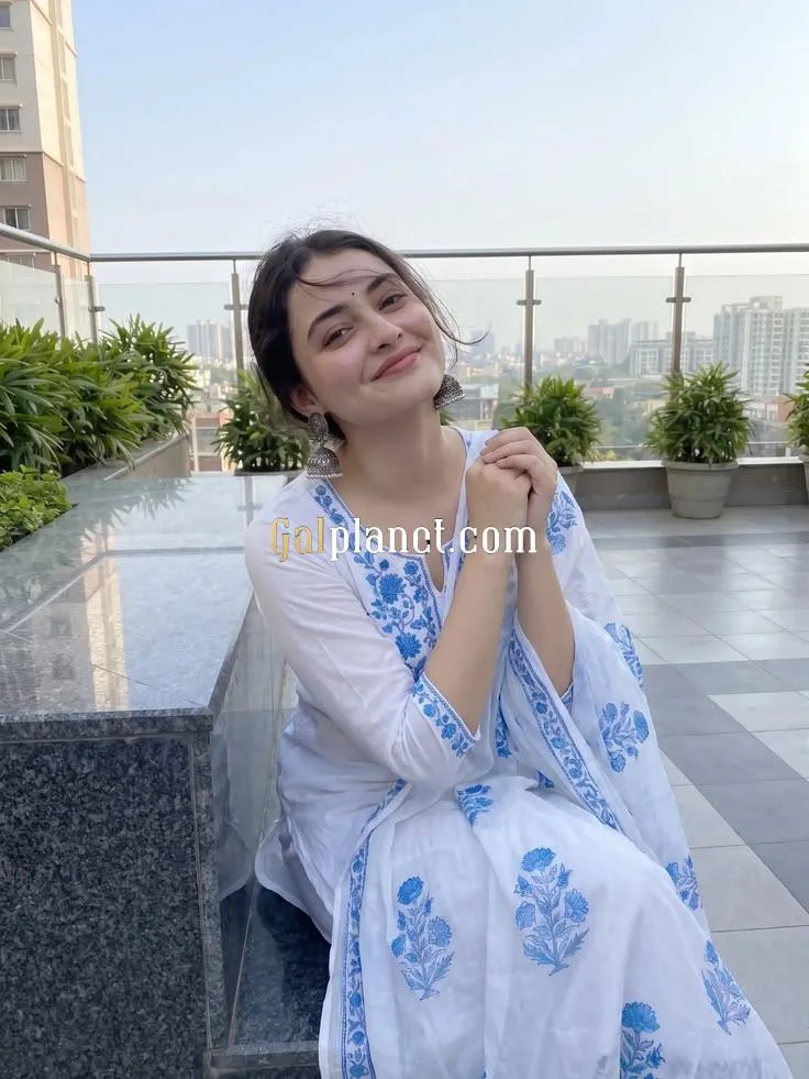 Darjeeling paid girls available in all city Darjeeling full cash payme