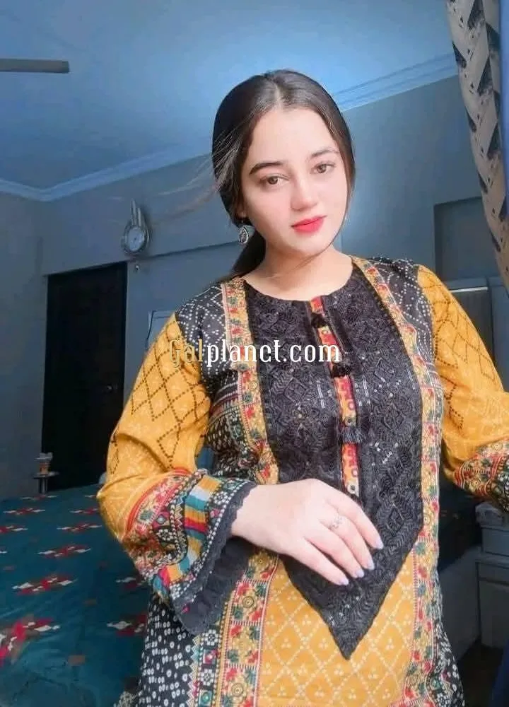 College student call girl type student type girl air hostess girl avai