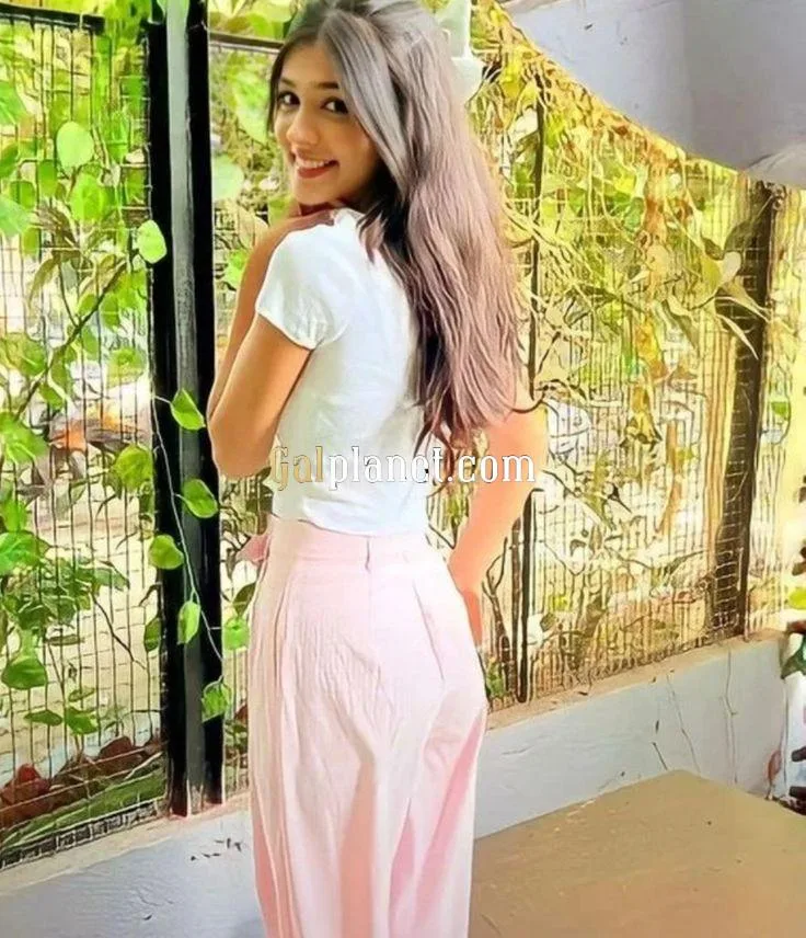 VARANASI CALL GIRL❤️ 𝟗𝟐𝟗𝟔𝟬𝟒𝟏𝟖𝟏𝟖 ❤️ CALL GIRL IN ESCORT SERVI