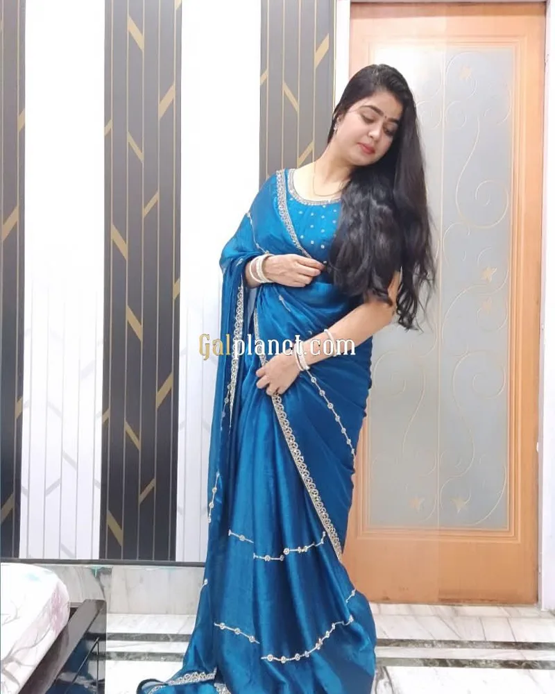 Shivani today profile indipendent service available cash payment
