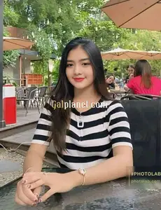 Independent girl hot