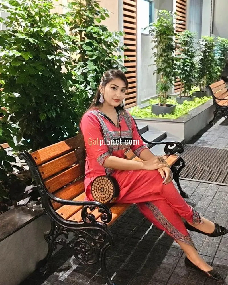 Nisha 𝟳𝟱𝟰𝟰𝟬𝟱𝟰𝟵𝟯𝟮 💎 100% Real Photos & Discreet Service ⏰ 24
