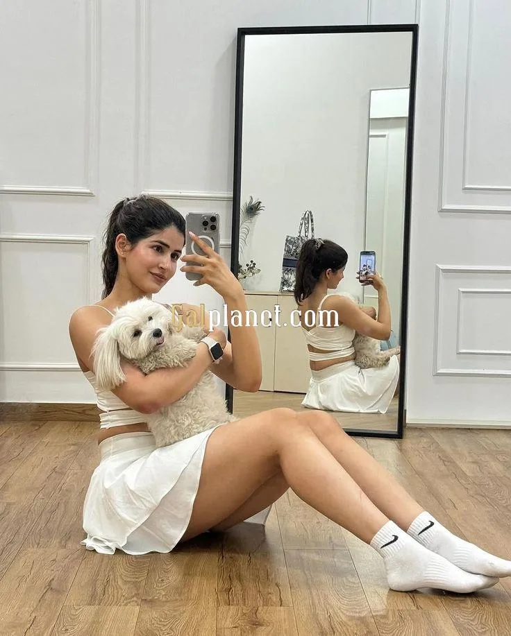 Hot sexy south Mumbai escorts available