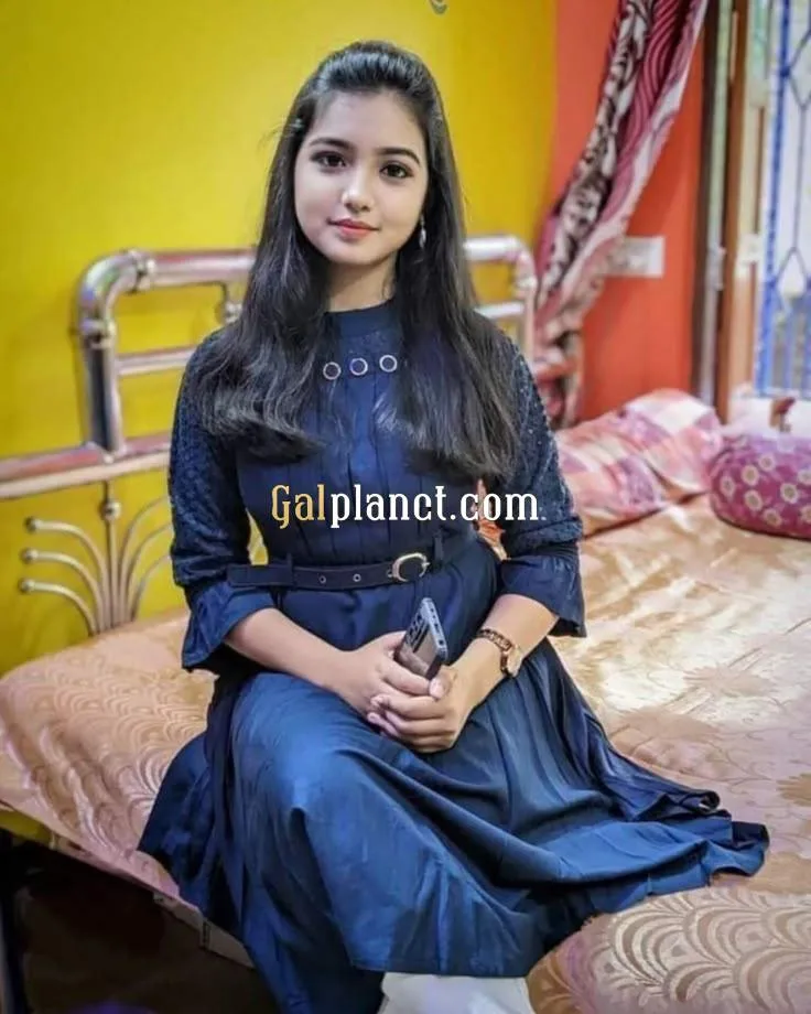 Top high profile college girl available