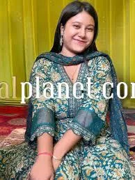 Hello sir my self Nikita top model girl independent college girl cash