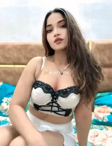 Manisha escort servi