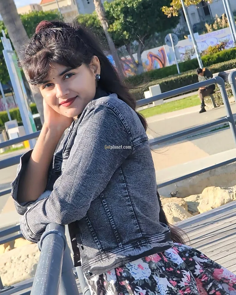 Prayagraj Call GIRL♥️ 𝟳𝟰𝟯𝟵𝟮𝟬𝟰𝟬𝟭𝟱 ♥️CALL GIRLS IN ♥️ ESCORT