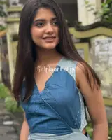 Moni sharma