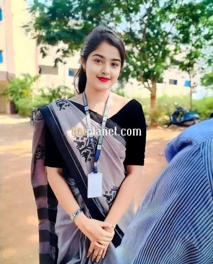 Mumbai vip genuine escort available call me 𝟳𝟬𝟐𝟭𝟵𝟱𝟬𝟵𝟳𝟯