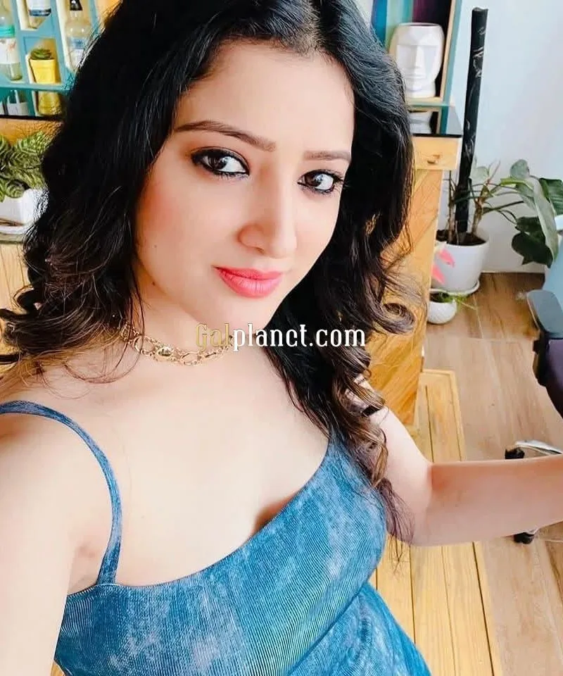 Hotness girls with cash and limited cost in your city