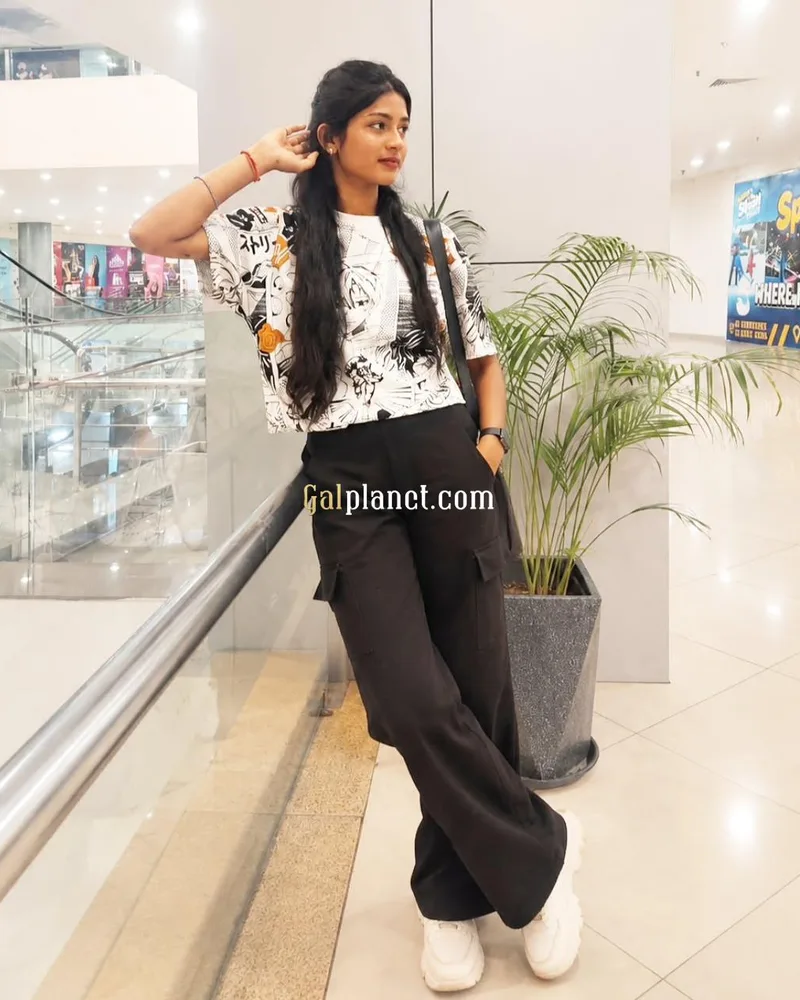 Find genuine call girls in Bhopal 𝟗𝟐𝟗𝟔𝟖𝟔𝟐𝟑𝟓𝟎