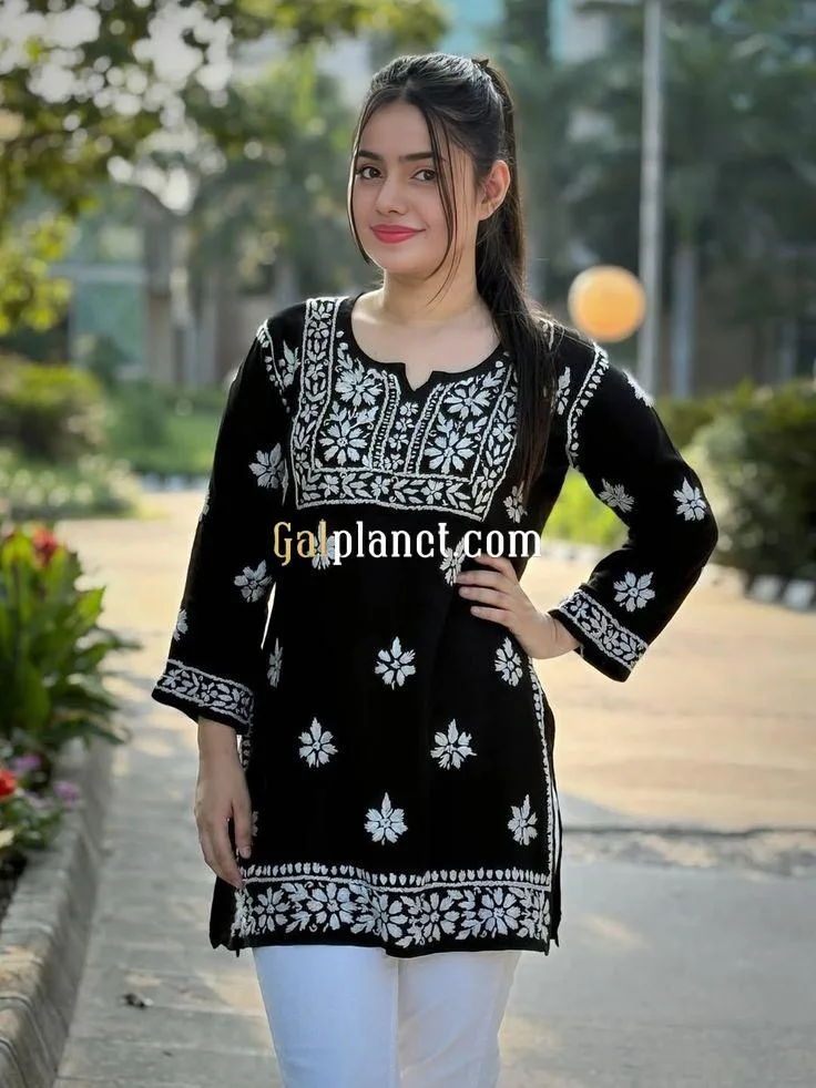 Gwalior Low Price♥️CASH PAYMENT❤️ 𝟗𝟐𝟗𝟔𝟬𝟒𝟏𝟖𝟏𝟖 Hot Sexy girl b