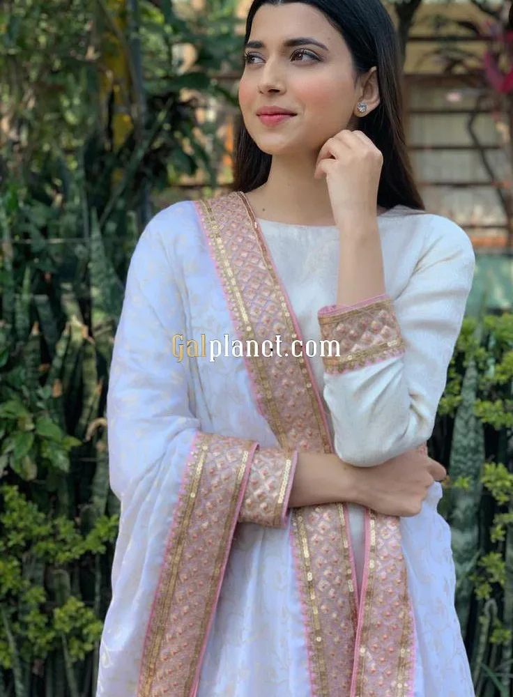 GORAKHPUR CALL GIRL❤️ 𝟗𝟐𝟗𝟔𝟬𝟒𝟏𝟖𝟏𝟖 ❤️ CALL GIRL IN SEXY GIRL V
