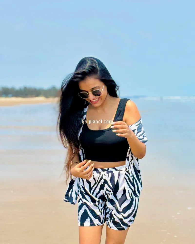 Nisha 𝟳𝟱𝟰𝟰𝟬𝟱𝟰𝟵𝟯𝟮 genuine price  komalp SERVICE IN PUNE*  *Co