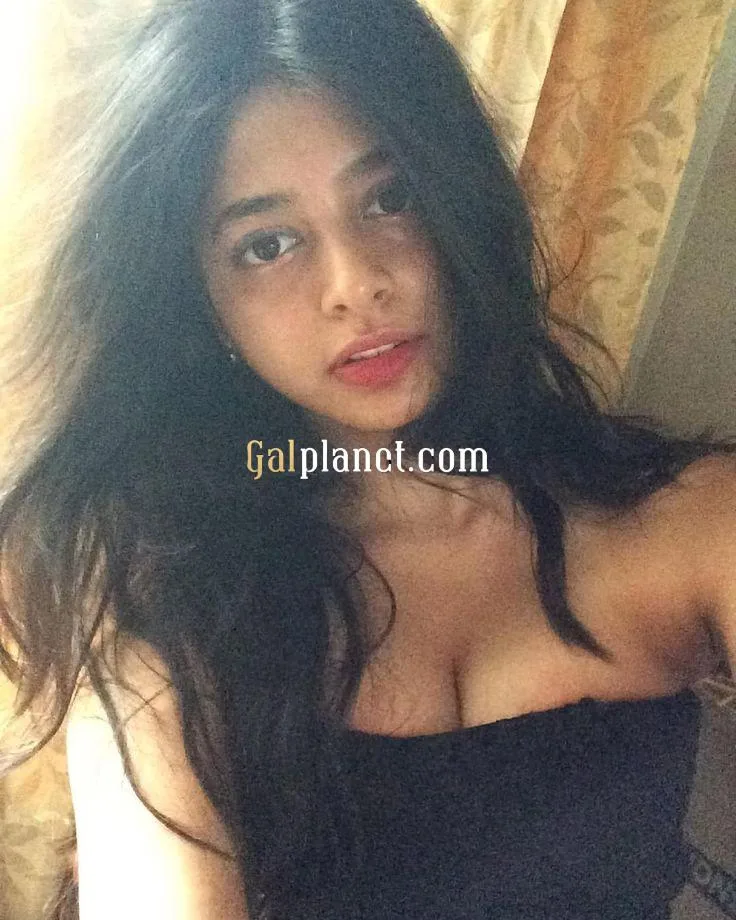 Nagpur top model college girl available