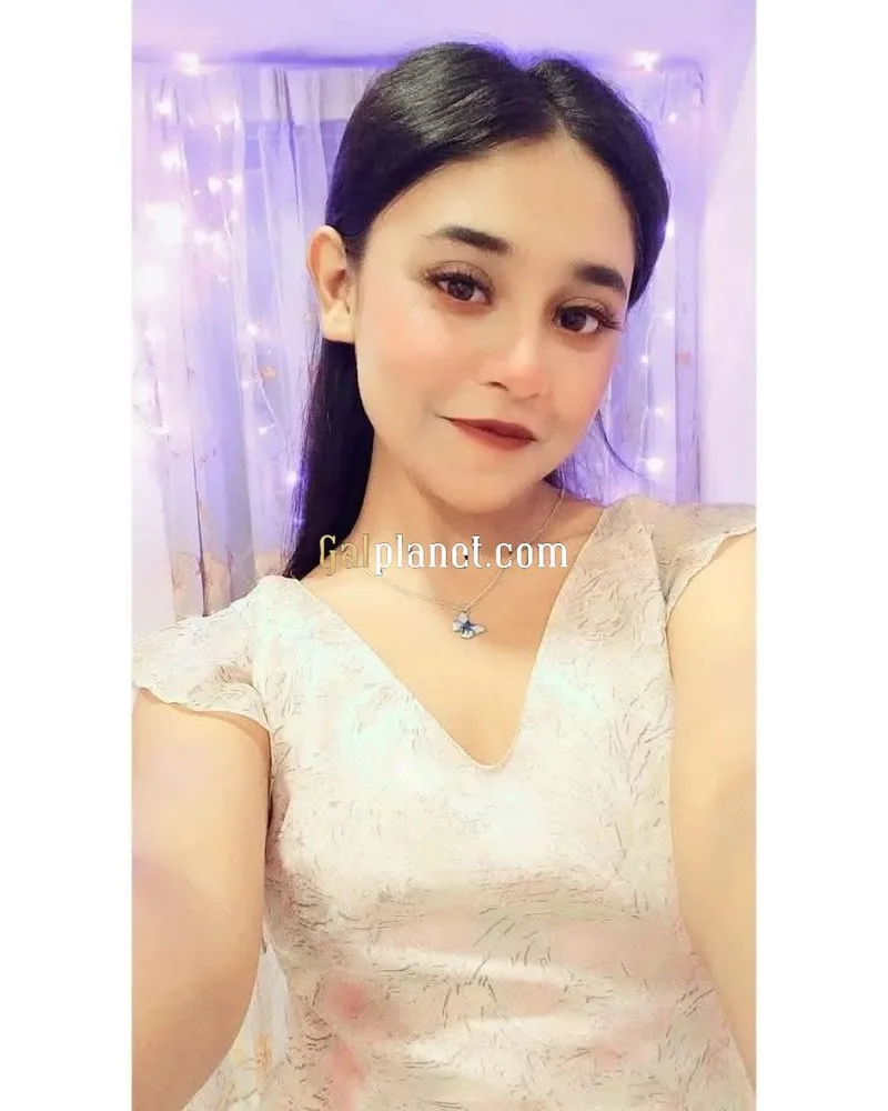 Nisha 𝟳𝟱𝟰𝟰𝟬𝟱𝟰𝟵𝟯𝟮  I'm going to be your little girlfriend in