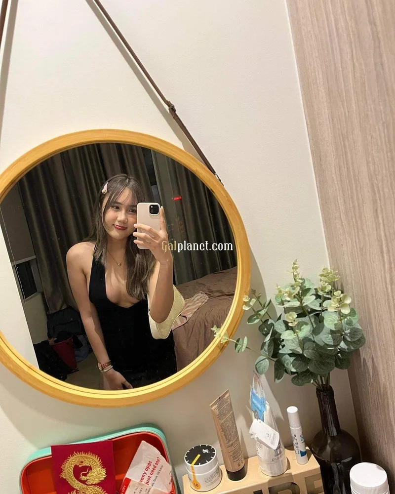 Looking for best hot and sexy model available