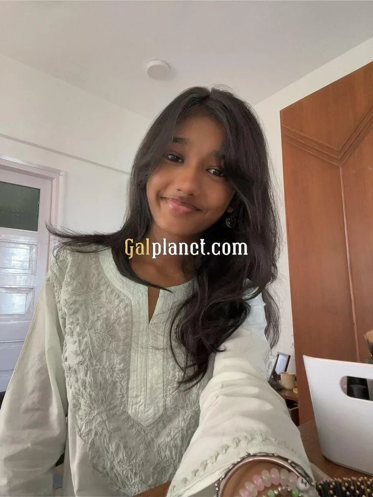 Myself kajal ✅✔️ LOW COST indipendent girl full cash payment